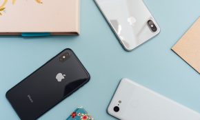 Chytré telefony Apple iPhone a Google Pixel