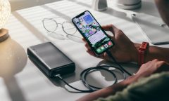 Napájení telefonu přes powerbank