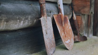 Zrezlé zahradní nářadí